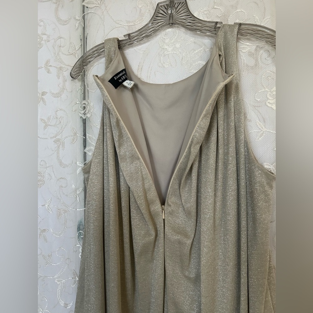 Essentials Gold Metallic Dress - Picture 5 of 6